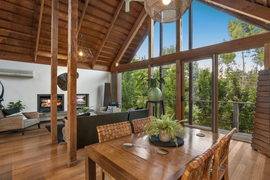 Large open plan living area Romantic Villa Horizon